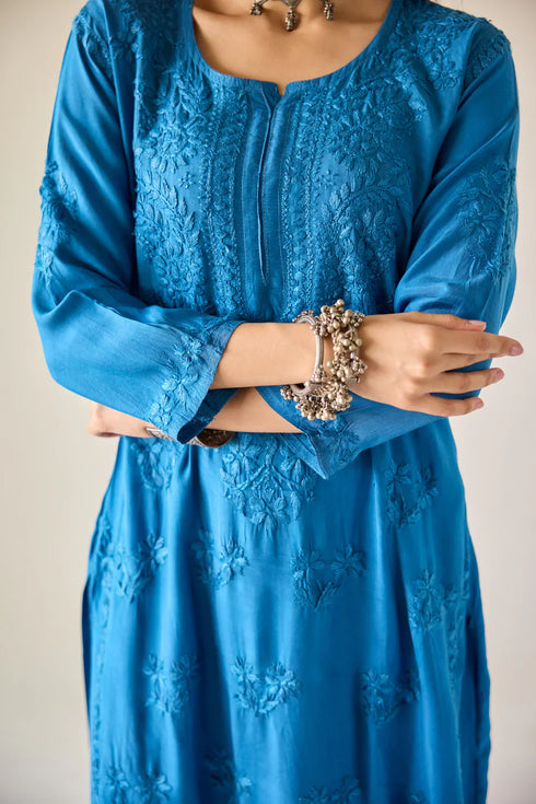 Hand Embroidered chikankari set